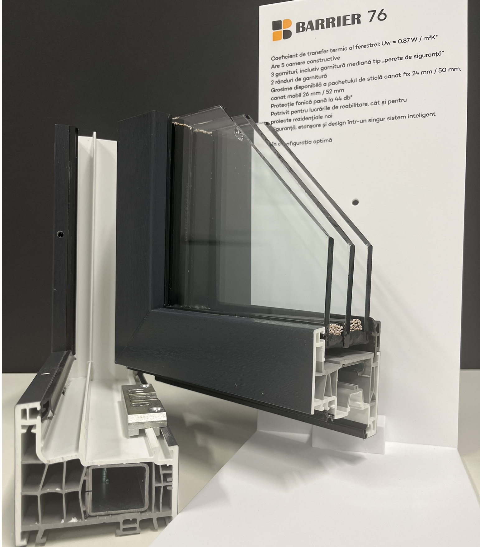fereastra Barrier 76 , garnitura mediana, oscilobatant