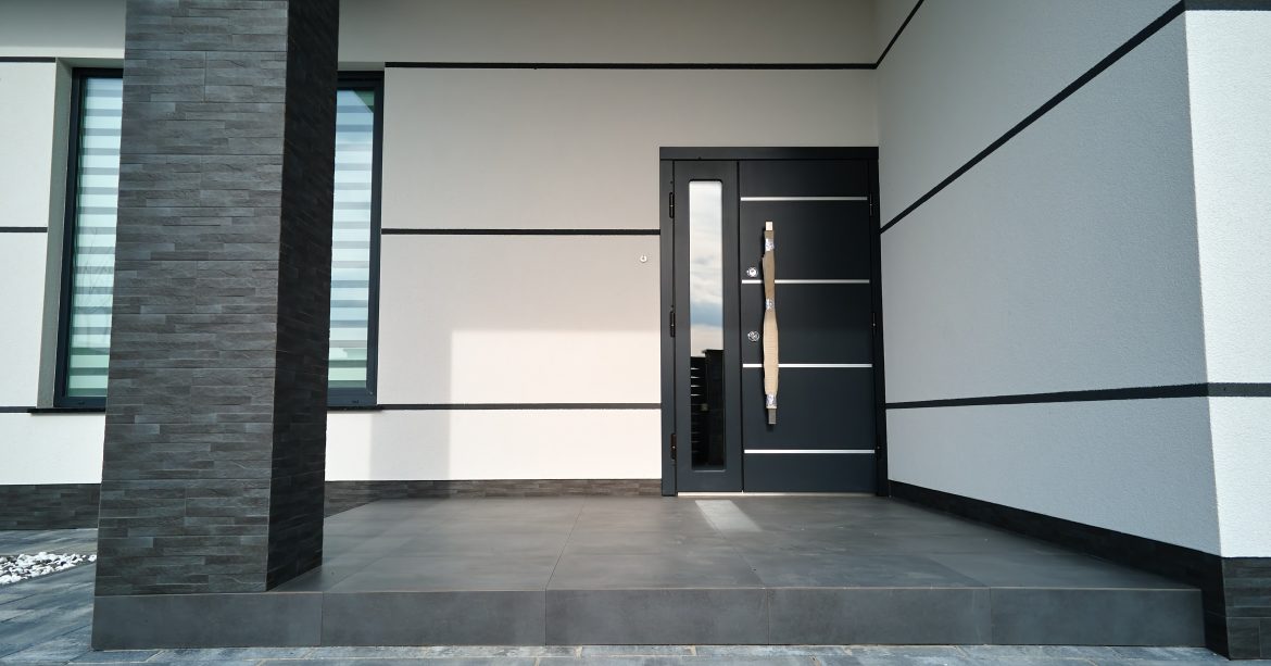 Ce presupune procesul de schimbare uși la casă