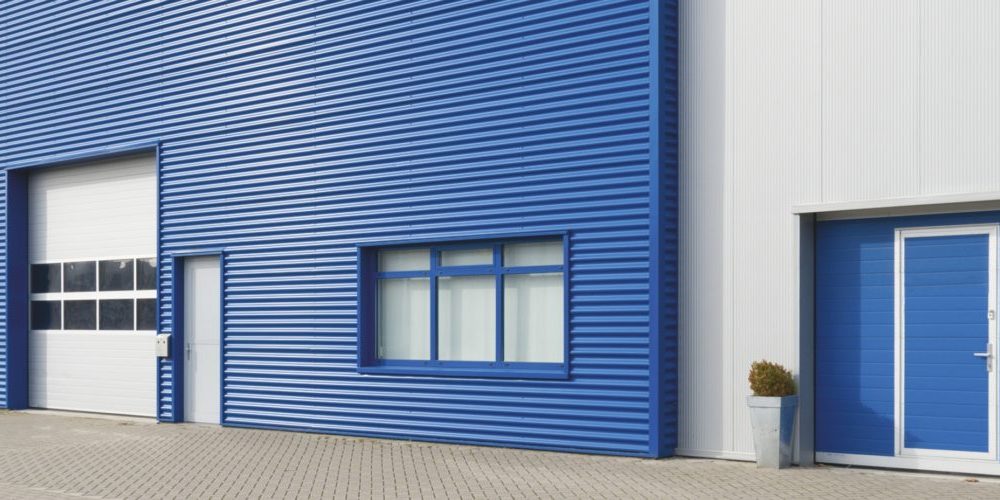 Uși garaj industriale Barrier. Sisteme automatizate pentru căile de acces industrial. Gamă diversificată de uși industriale pentru garaj. Oferte personalizate