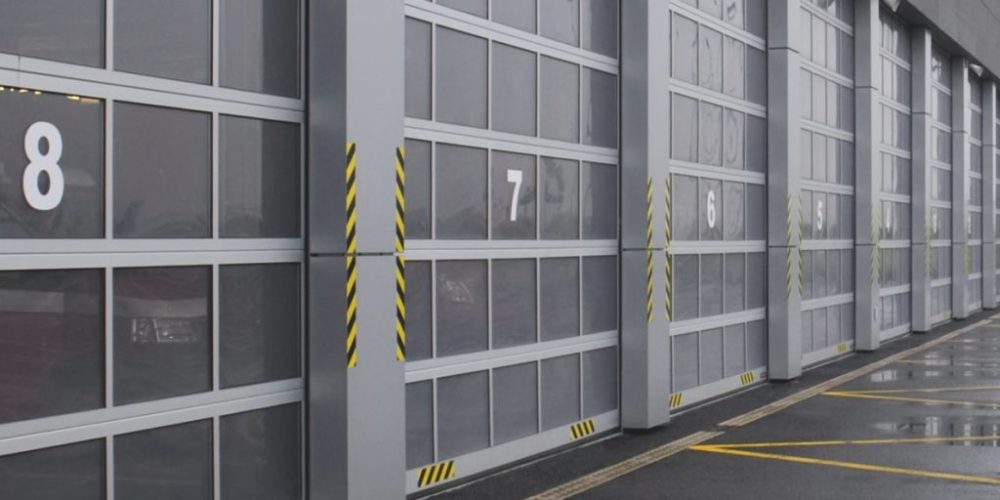 Uși garaj industriale Barrier. Sisteme automatizate pentru căile de acces industrial. Gamă diversificată de uși industriale pentru garaj. Oferte personalizate